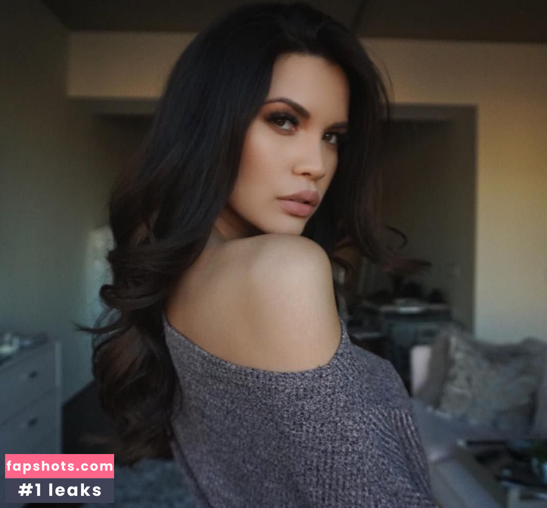 Tawny Jordan gallery photo #104