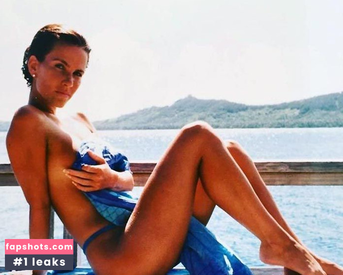 Tawny Kitaen gallery photo #72