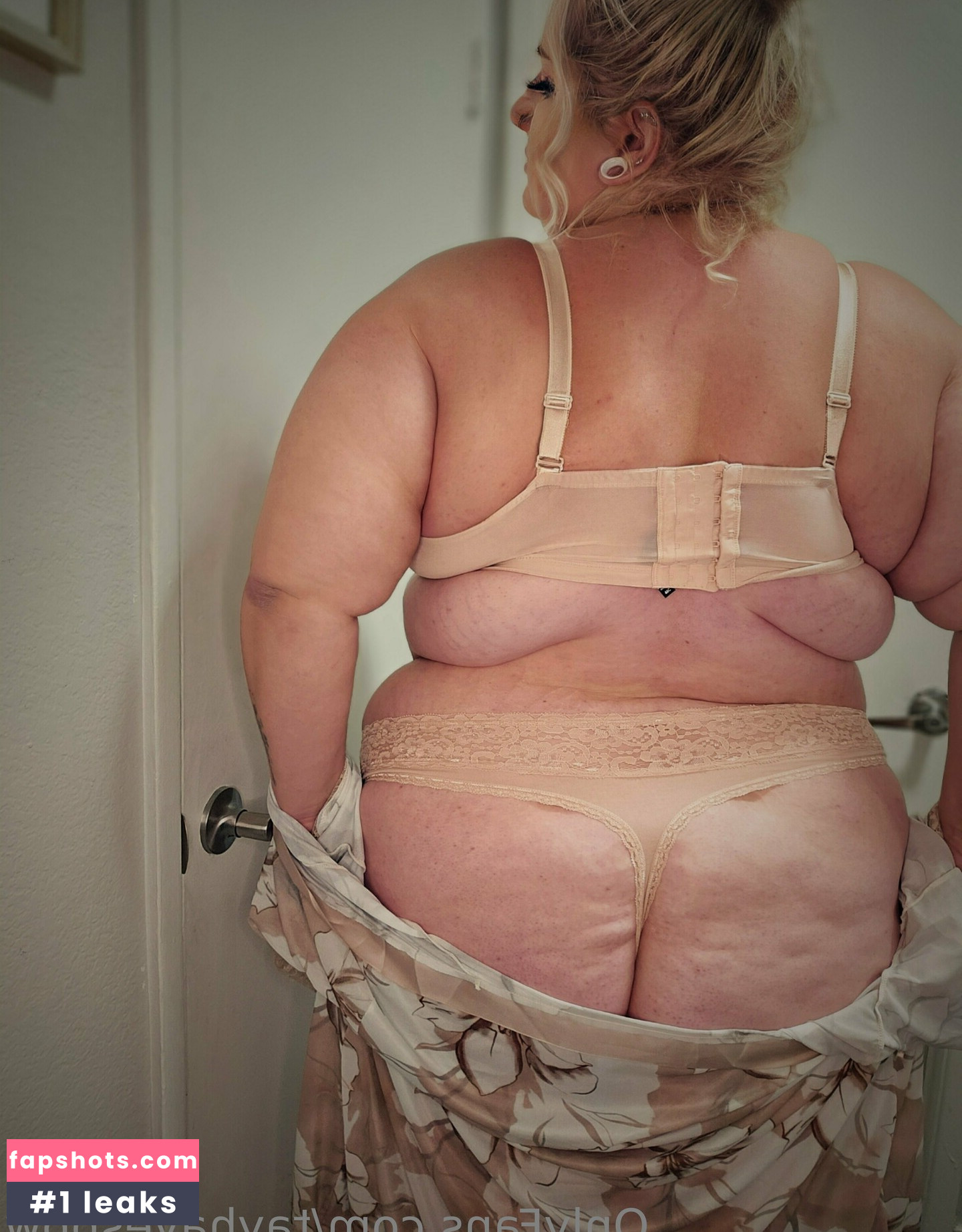 tayhayesbbw gallery photo #22