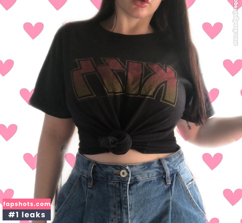 Tayla Cooper gallery photo #23