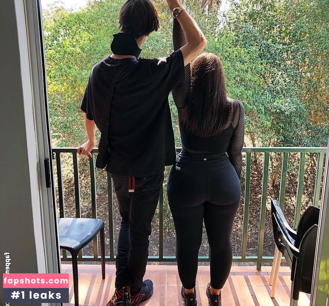 Tayla Cooper gallery photo #33