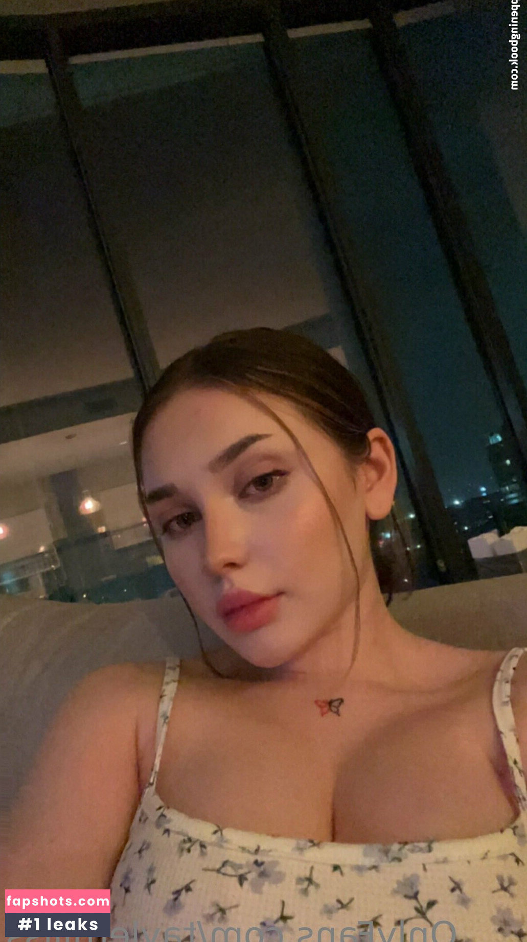 taylerhillss gallery photo #53