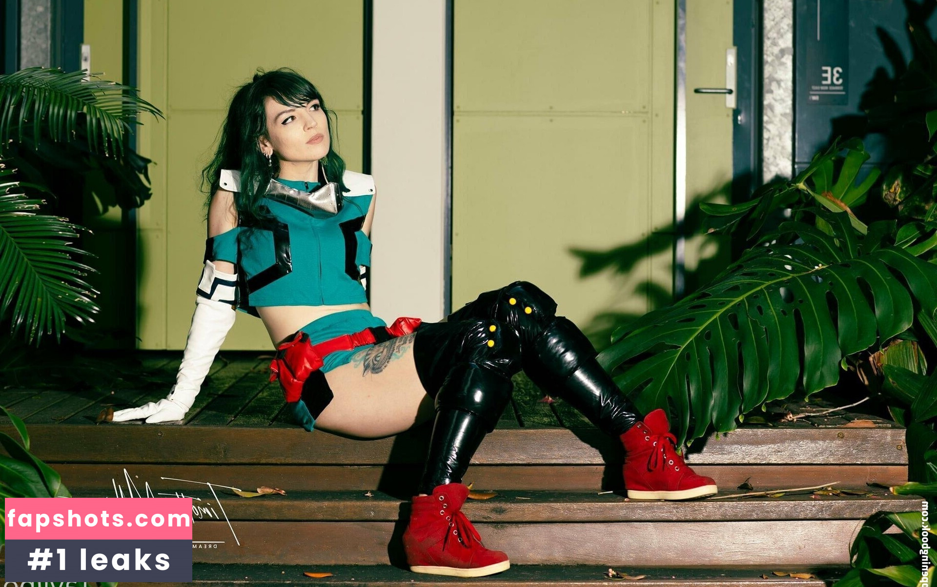 taylipo gallery photo #3