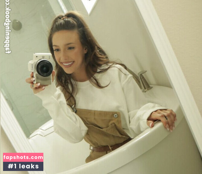 Taylor Alesia Nude Leaks OnlyFans Photos #100 - LeakJerk