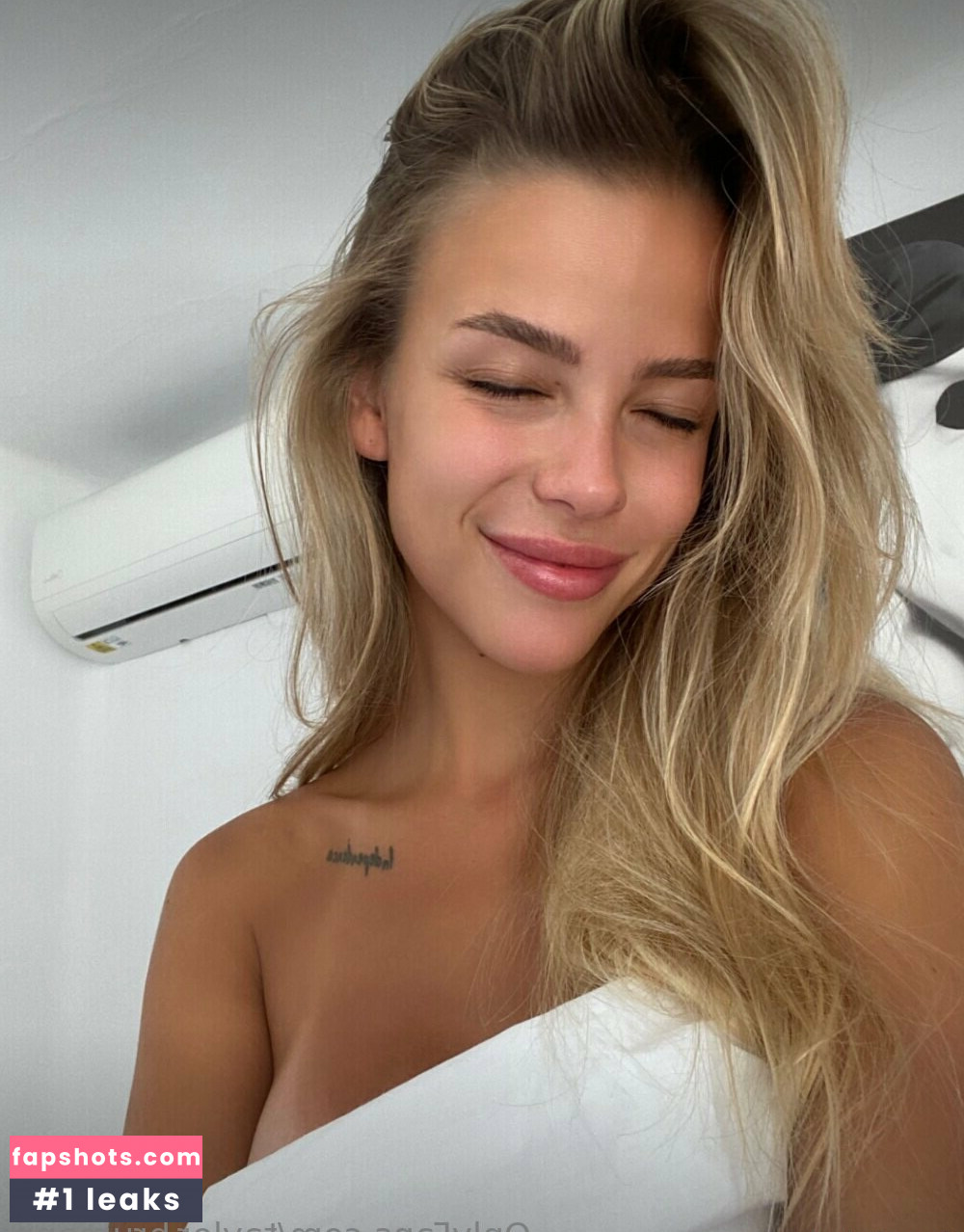 Taylor Brumann Nude Leaks OnlyFans Photos #16 - LeakJerk