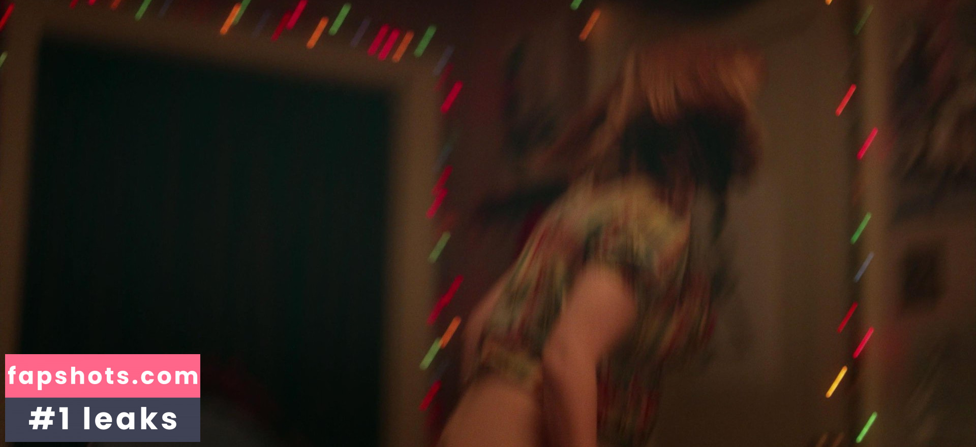 Taylor Foster nude babe gallery