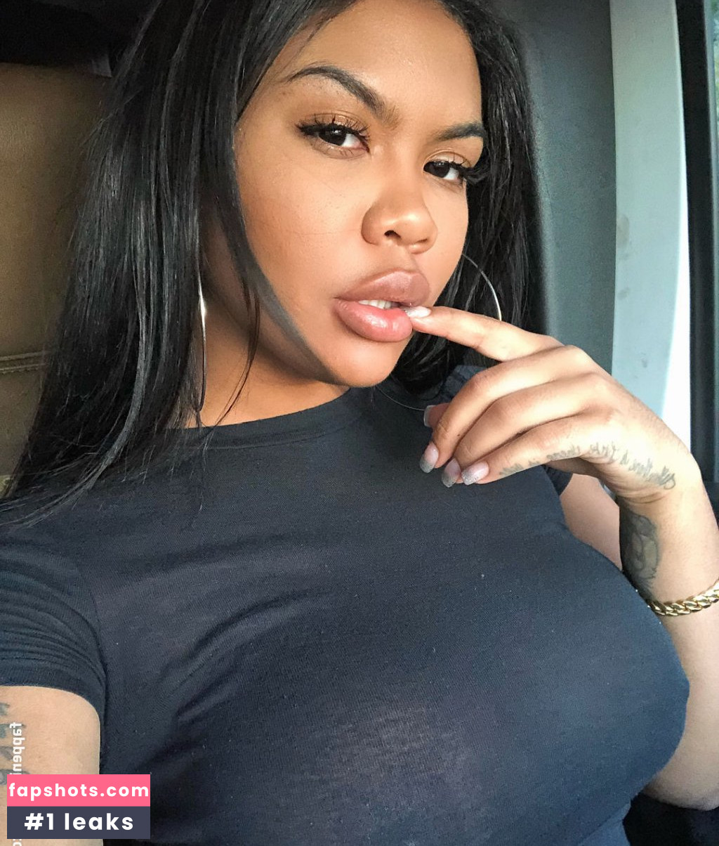 Taylor Hing gallery photo #57