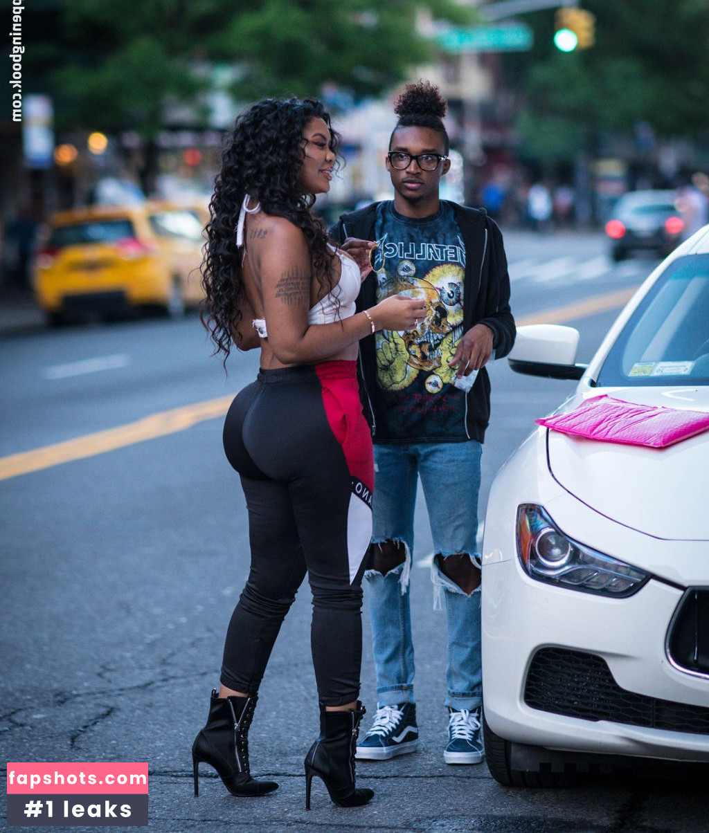 Taylor Hing gallery photo #63