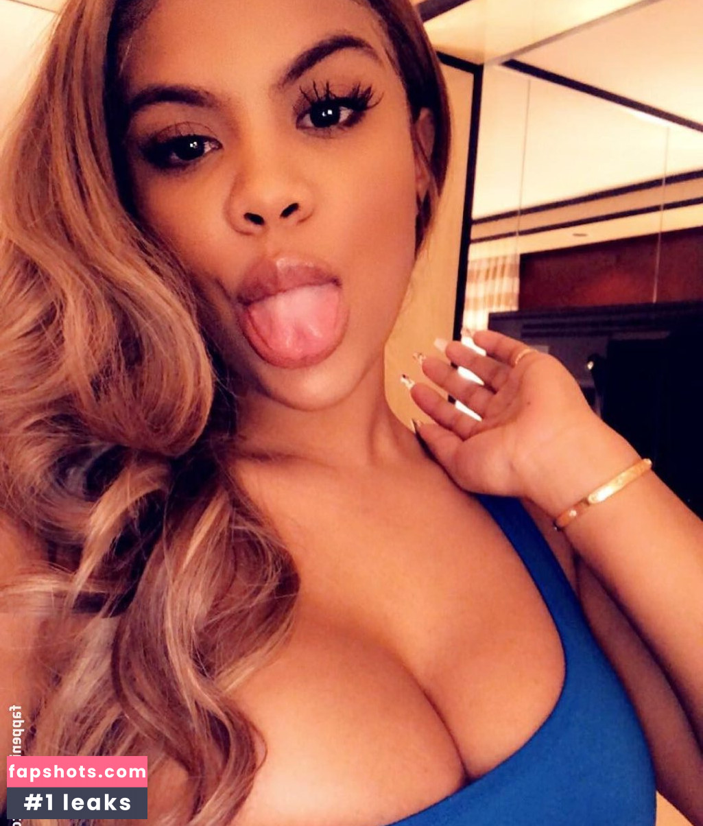 Taylor Hing gallery photo #76