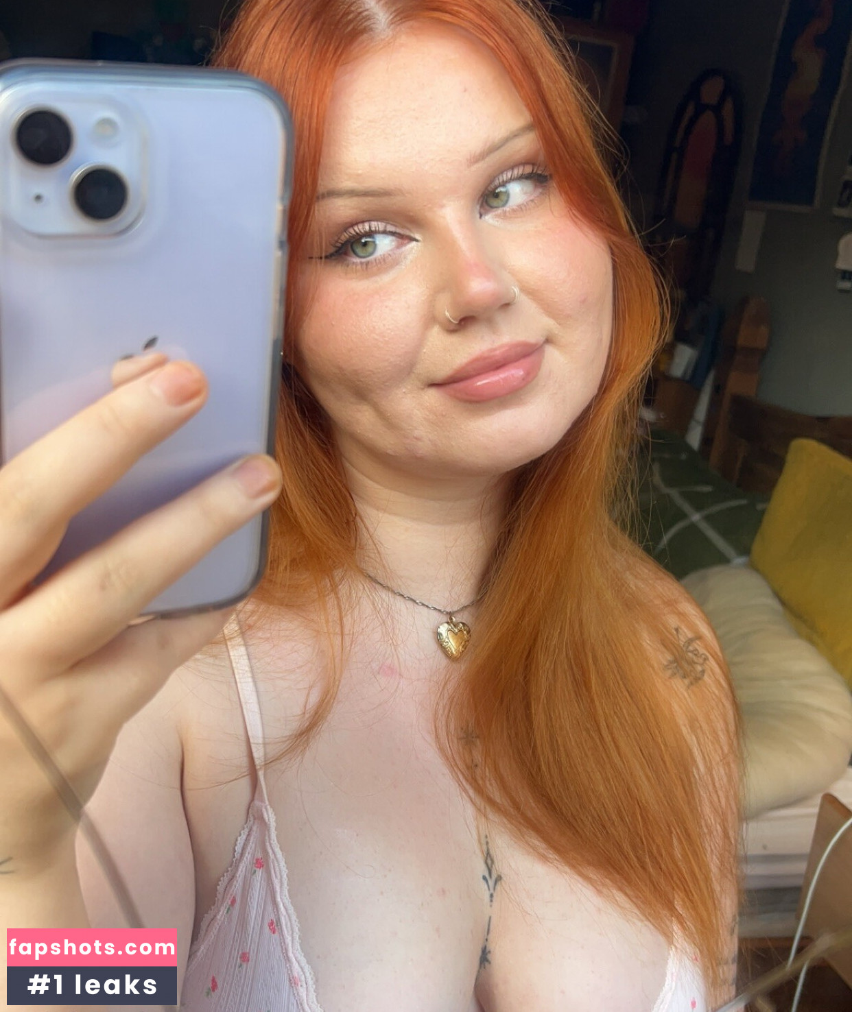 Taylor Hutchings gallery photo #6