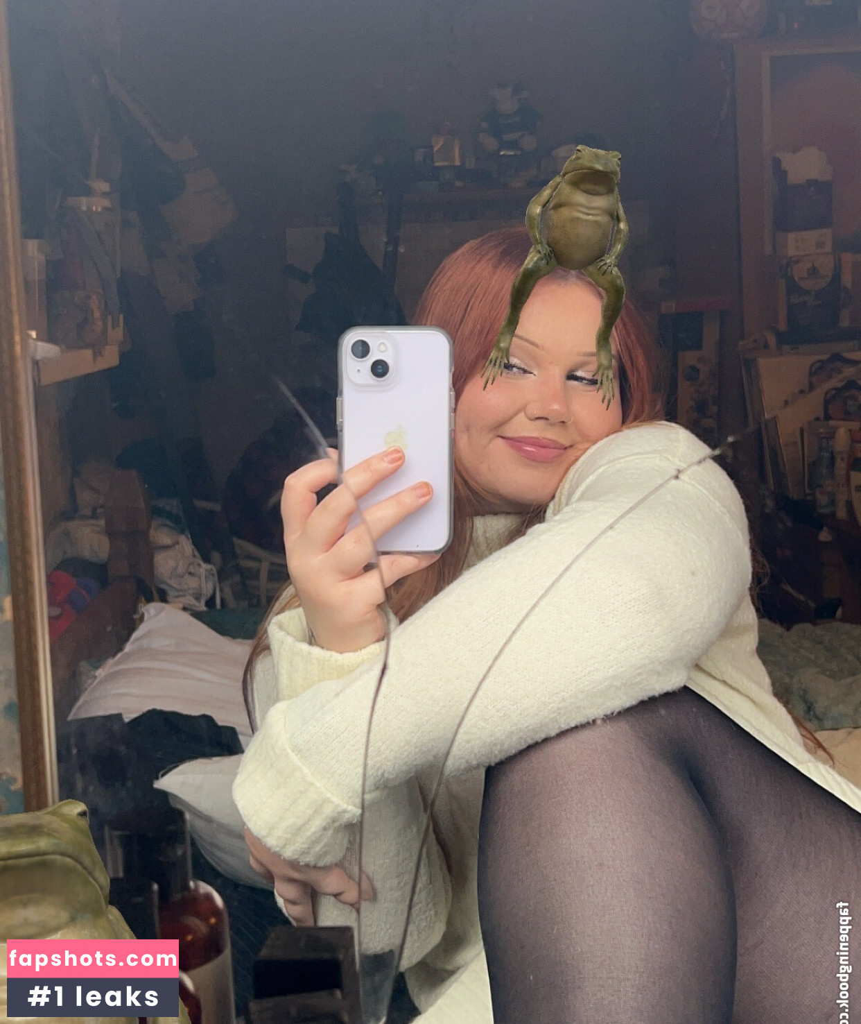 Taylor Hutchings gallery photo #7