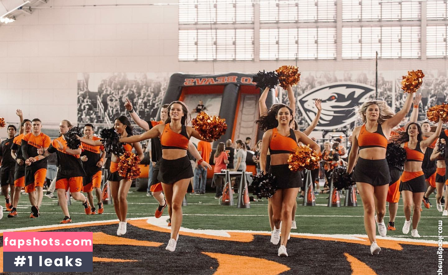 Taylor Johnson Cheer Filtración Desnuda OnlyFans Foto #25 - Fapshots