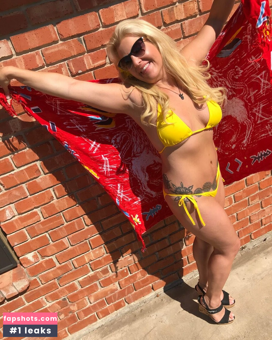 Taylor Leigh Filtración Desnuda OnlyFans Foto #3 - Fapshots