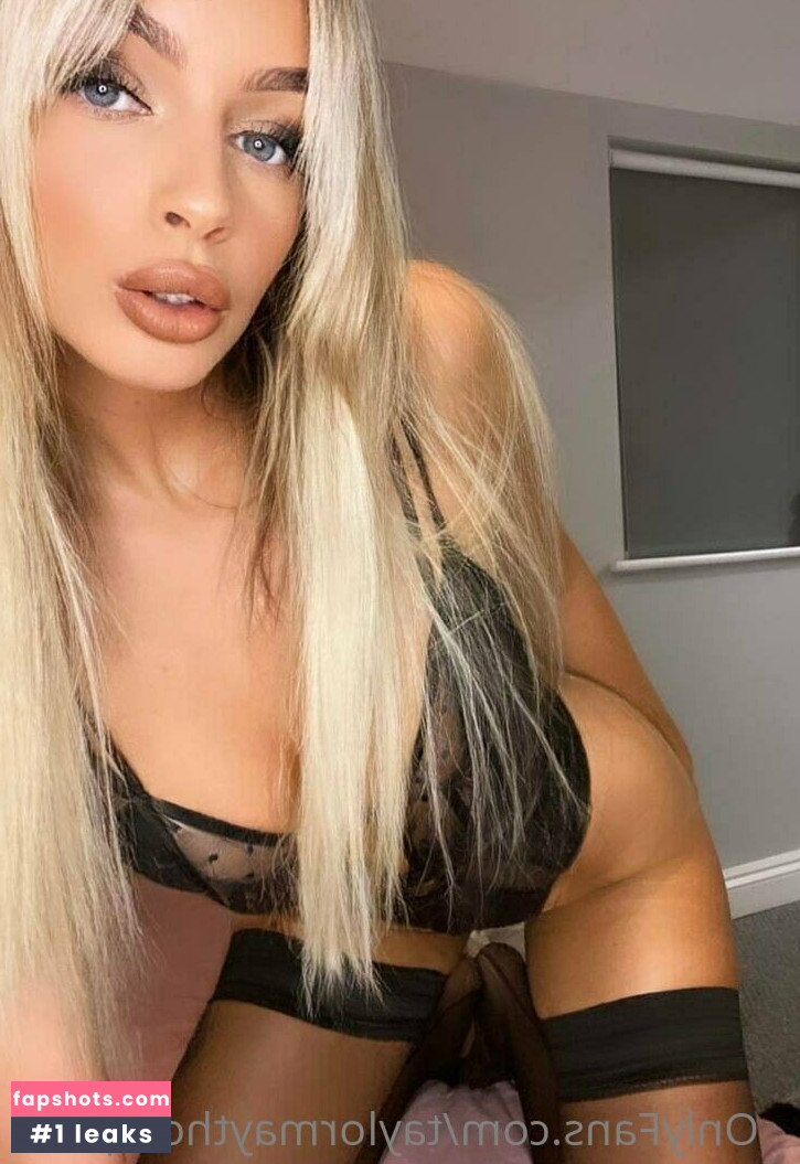 Taylor May Thompson gallery photo #18