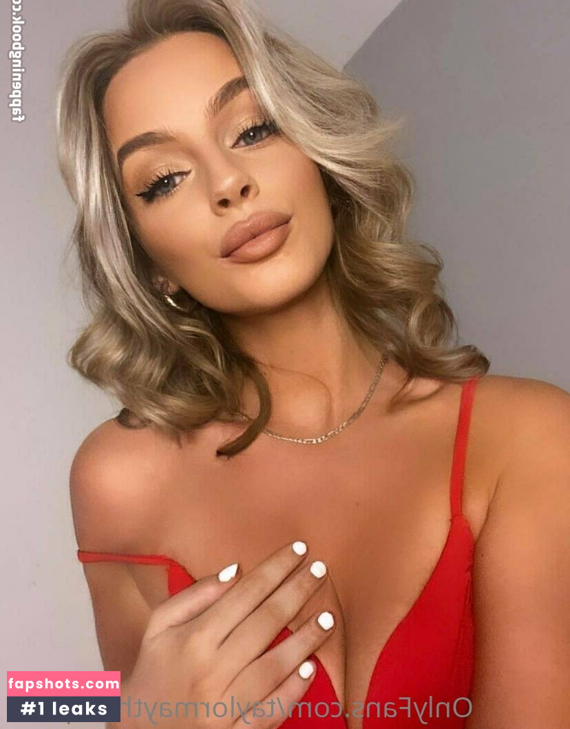 Taylor May Thompson gallery photo #19