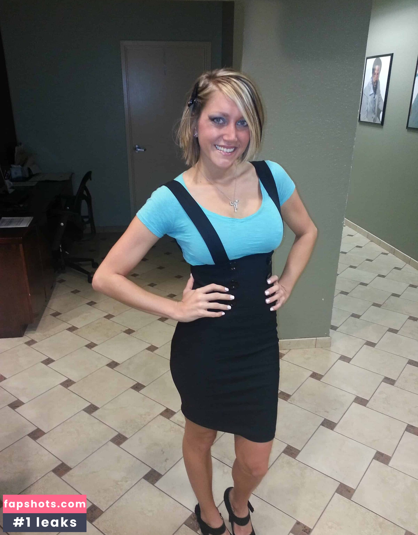 Taylor Raz Nude Leaks OnlyFans Photos #7 - LeakJerk