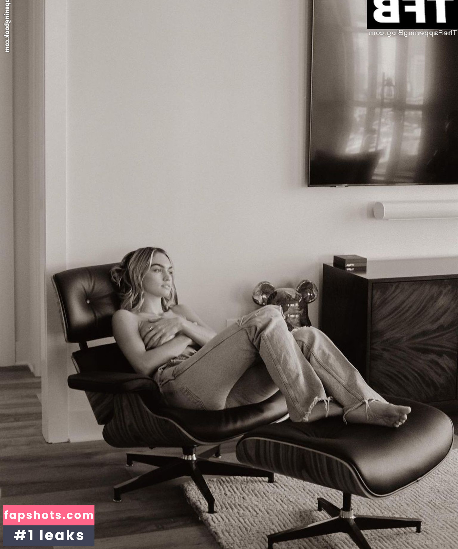 Taylor Sharpe gallery photo #35