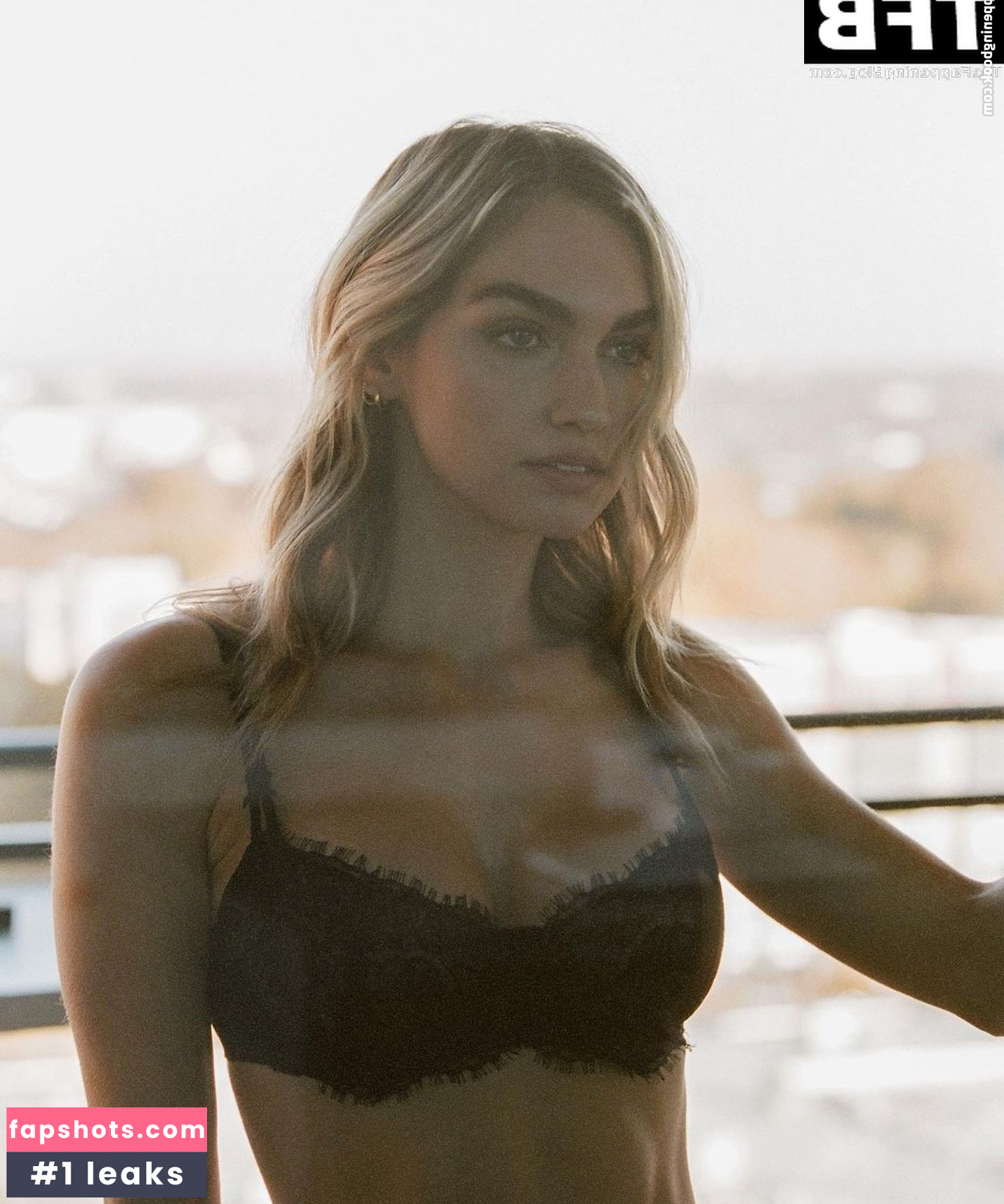 Taylor Sharpe gallery photo #44