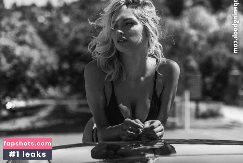 Taylor Sharpe gallery photo #64