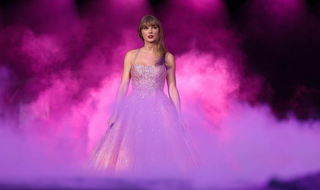 taylor-swift gallery photo #5551
