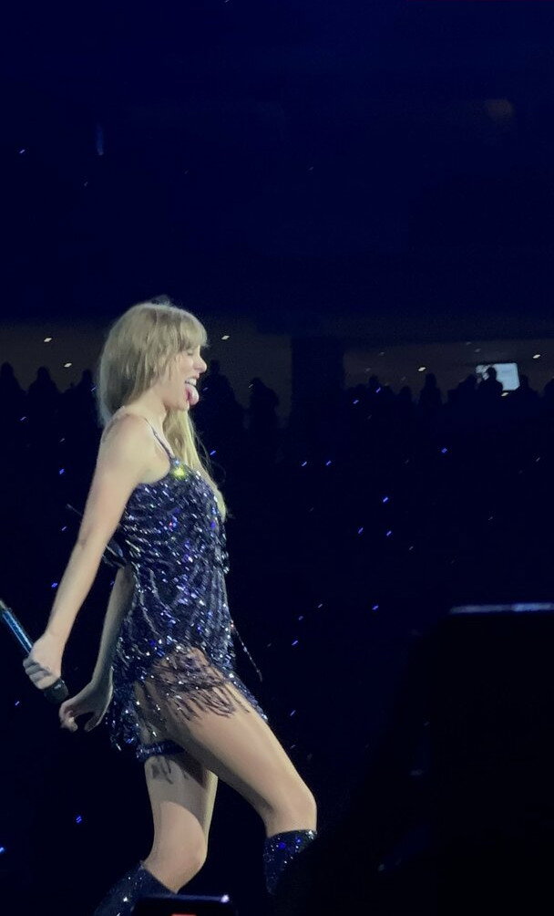 taylor-swift gallery photo #5633