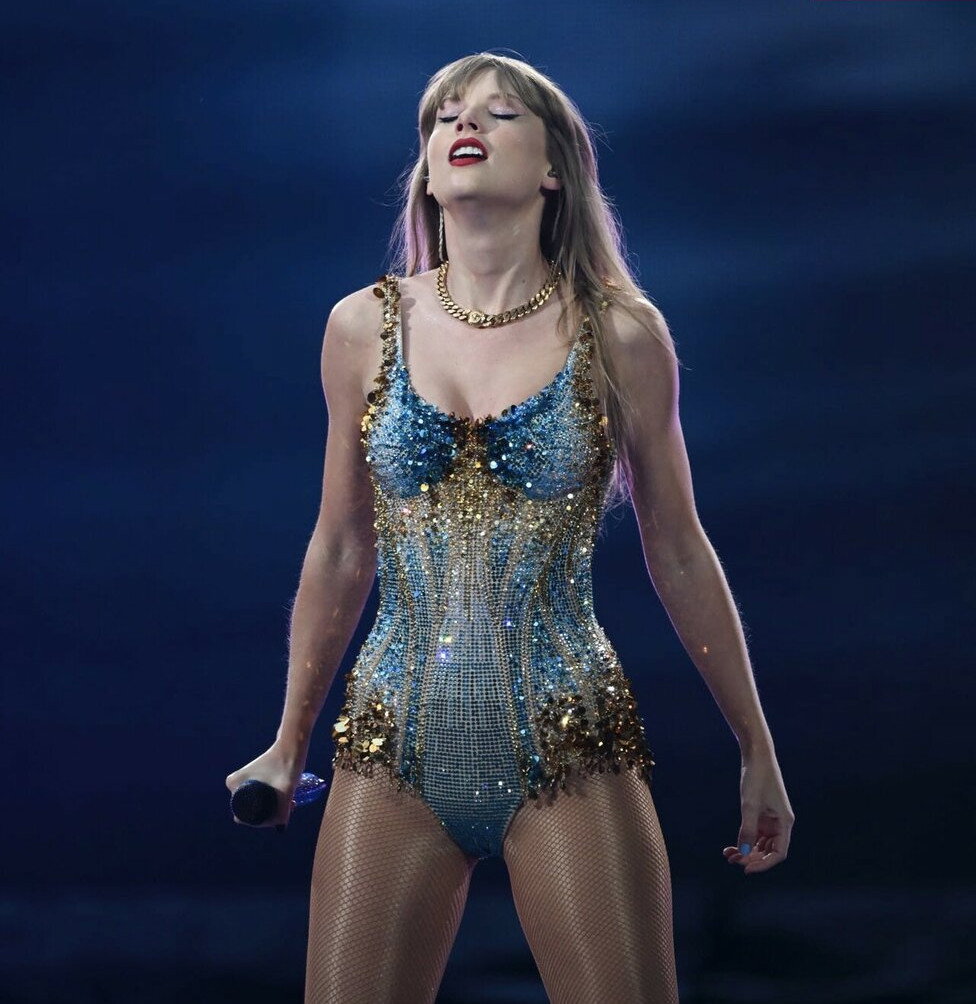 taylor-swift gallery photo #5644