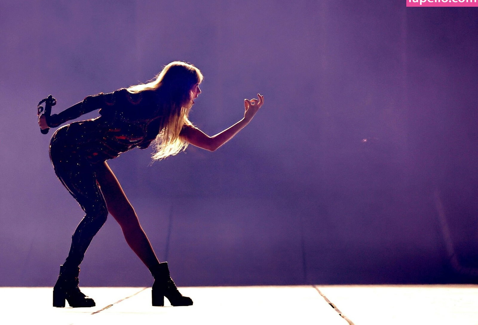 taylor-swift gallery photo #6381