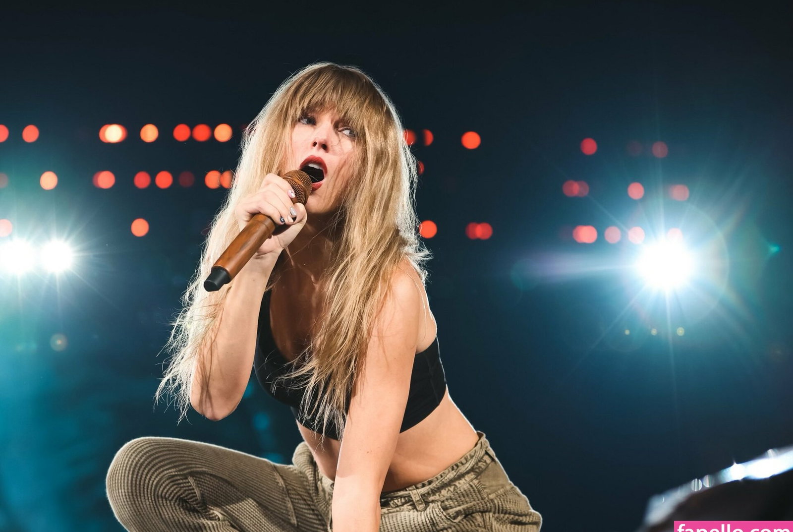 taylor-swift gallery photo #6412