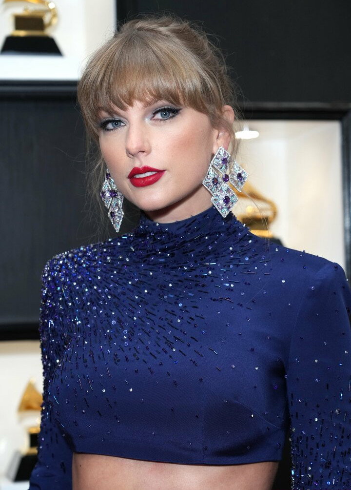 taylor-swift gallery photo #6427