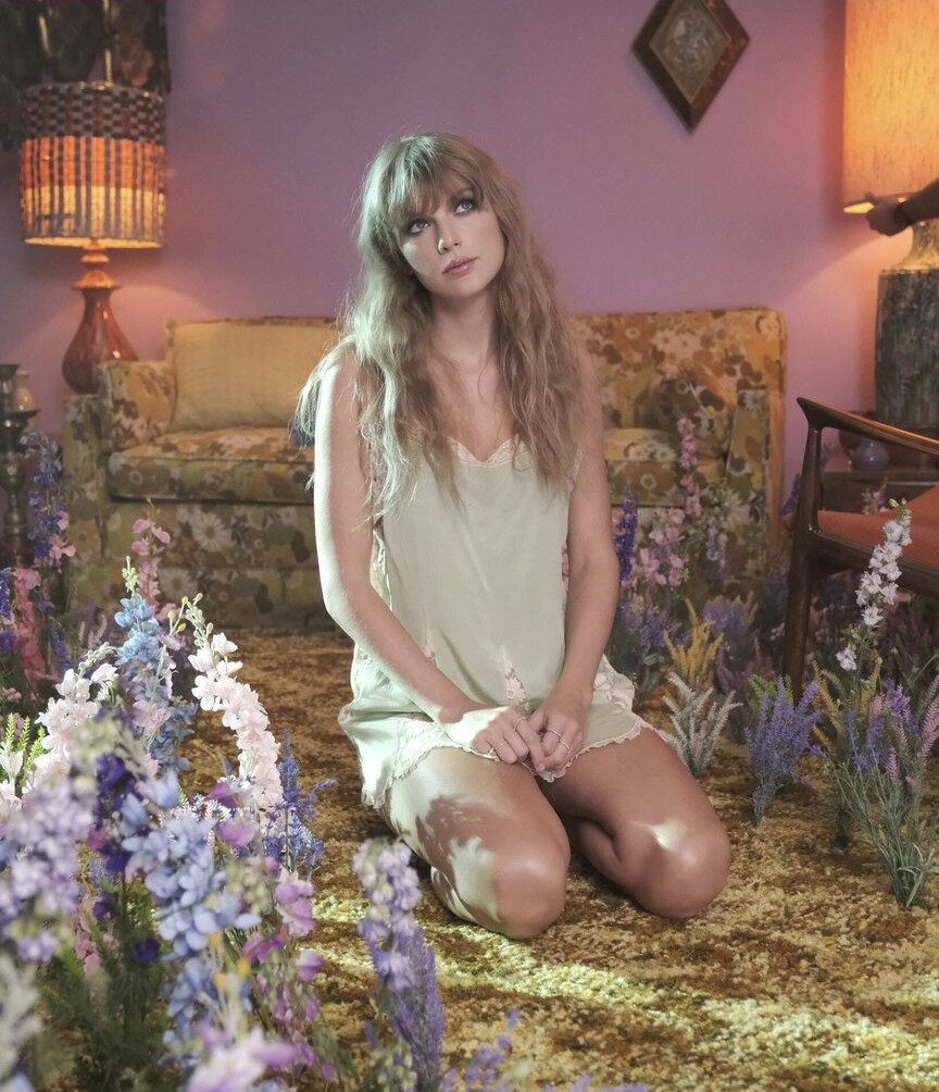 taylor-swift gallery photo #6432
