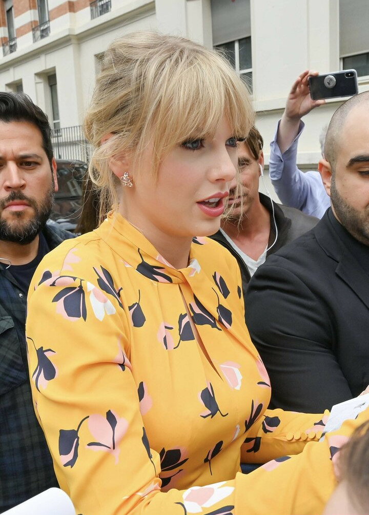 taylor-swift gallery photo #6950