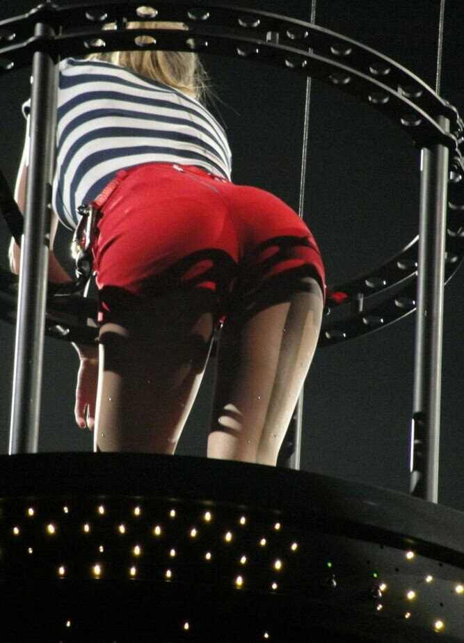 taylor-swift gallery photo #6953