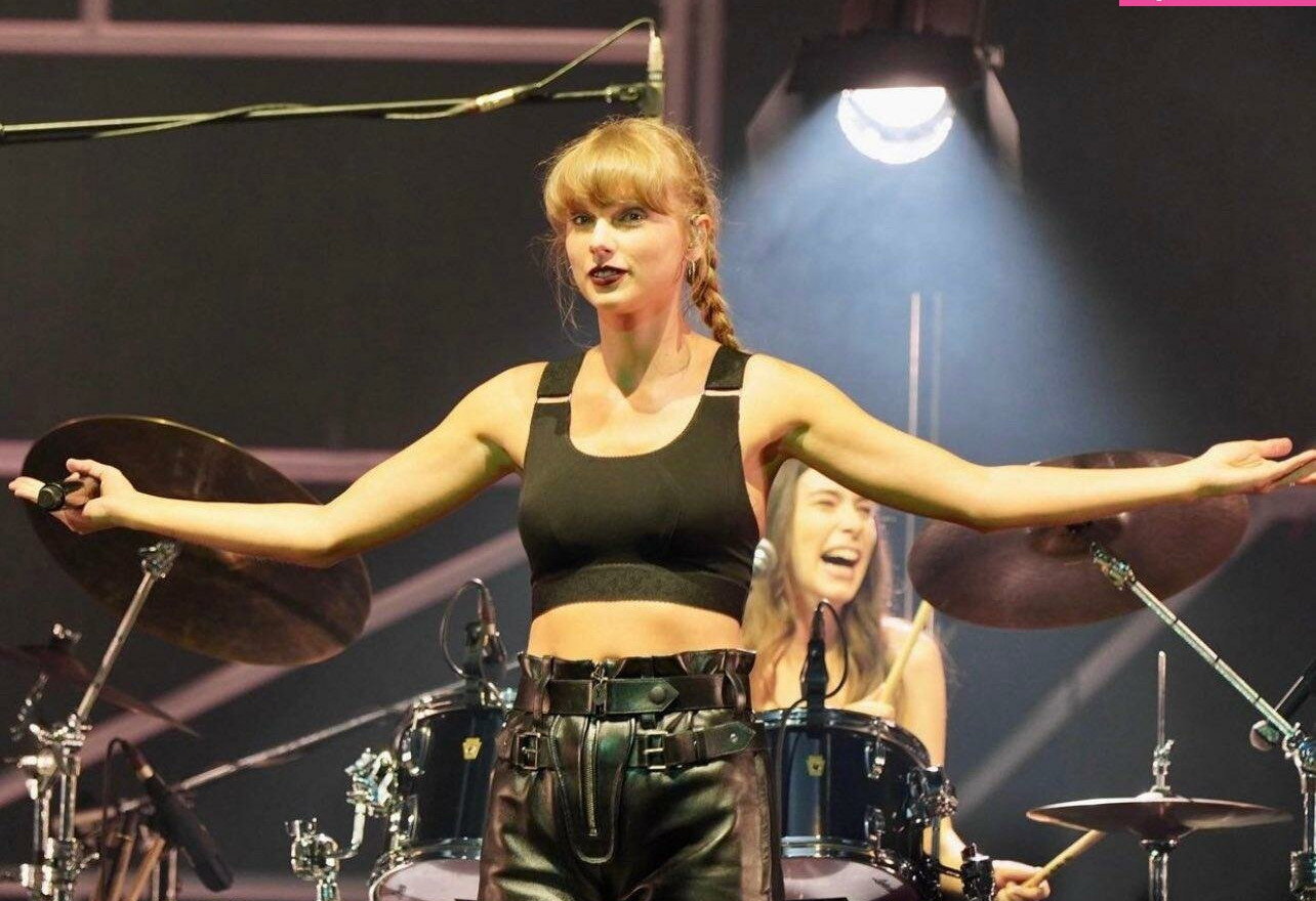 taylor-swift gallery photo #6963