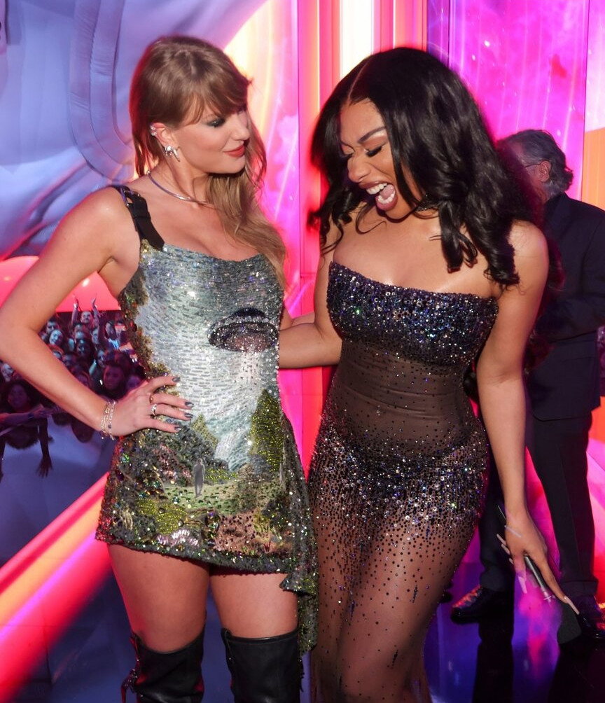taylor-swift gallery photo #821