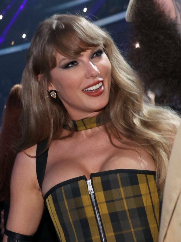 taylor-swift gallery photo #864