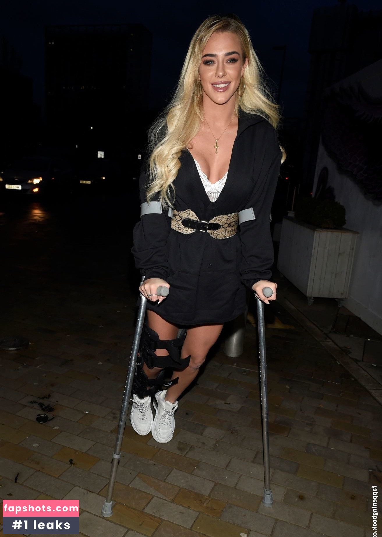 Taylor Ward gallery photo #15