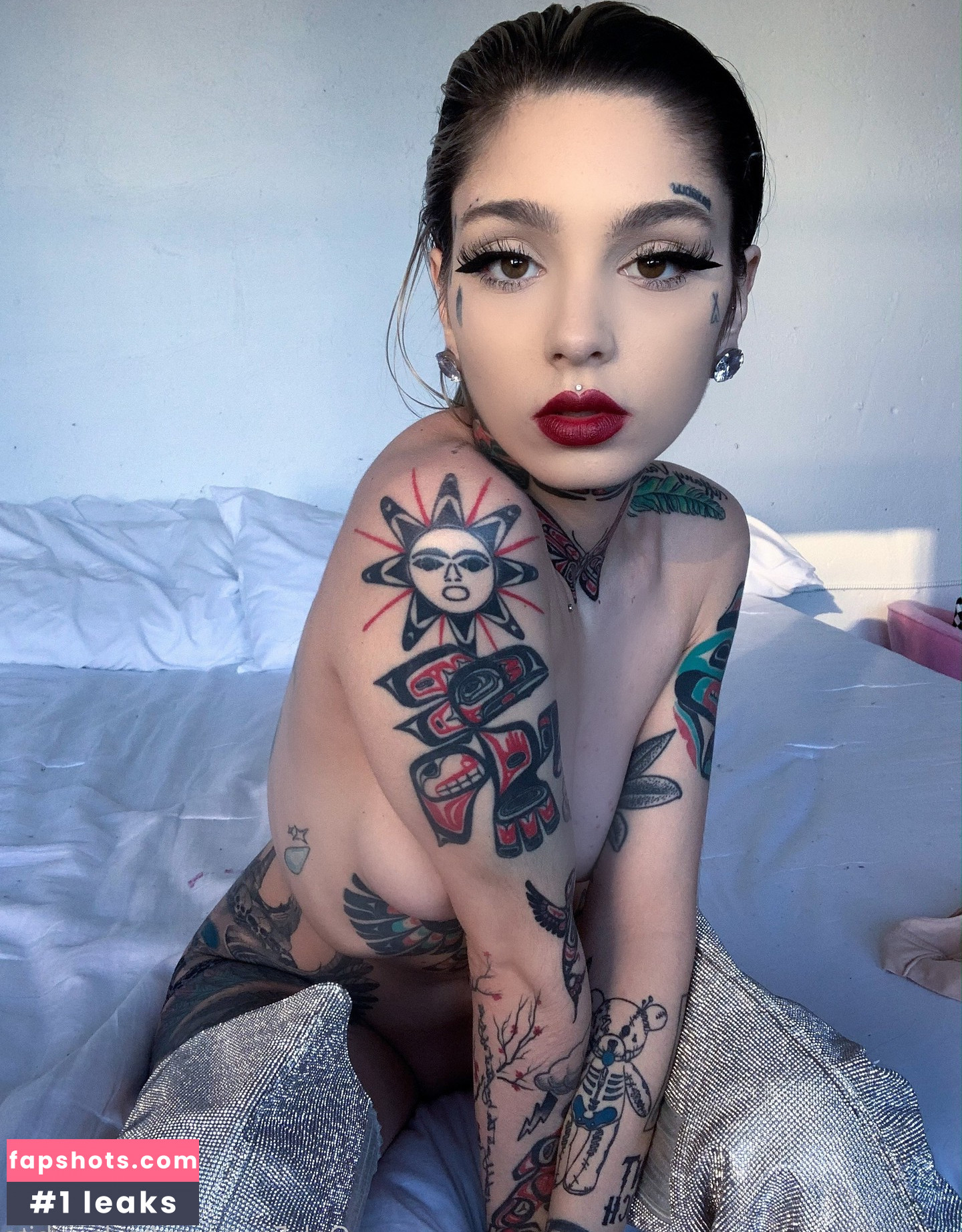 Taylor White gallery photo #222