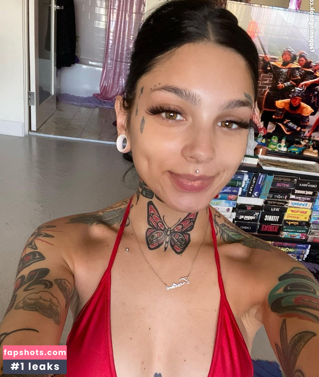 Taylor White gallery photo #260