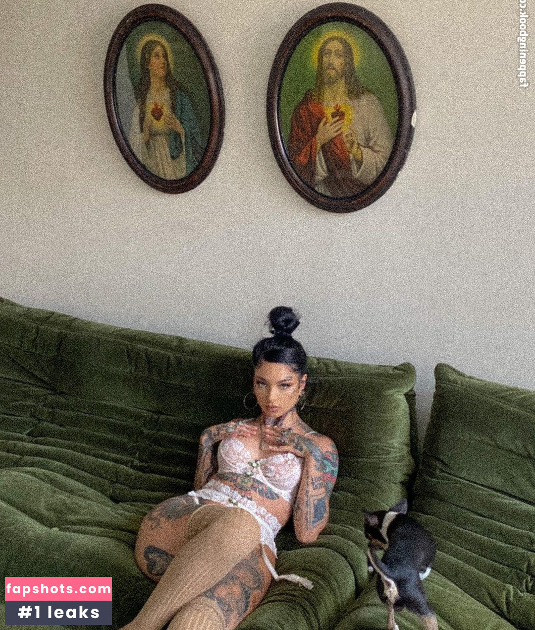 Taylor White gallery photo #266