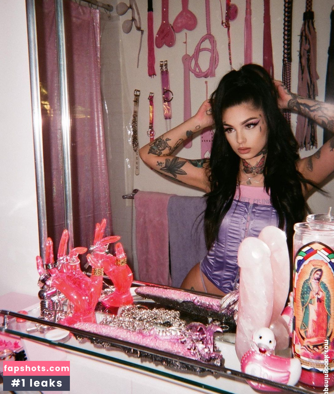 Taylor White gallery photo #322