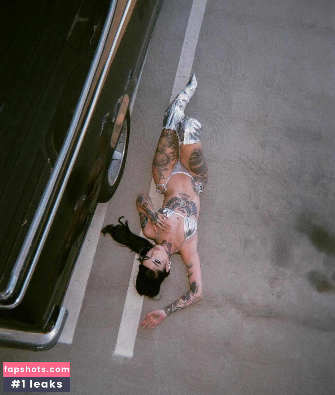 Taylor White gallery photo #359