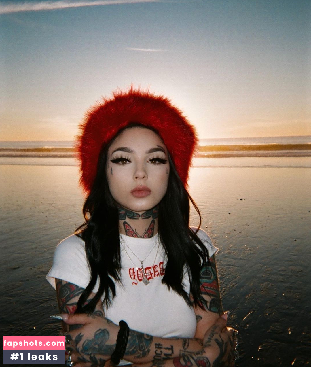 Taylor White gallery photo #364