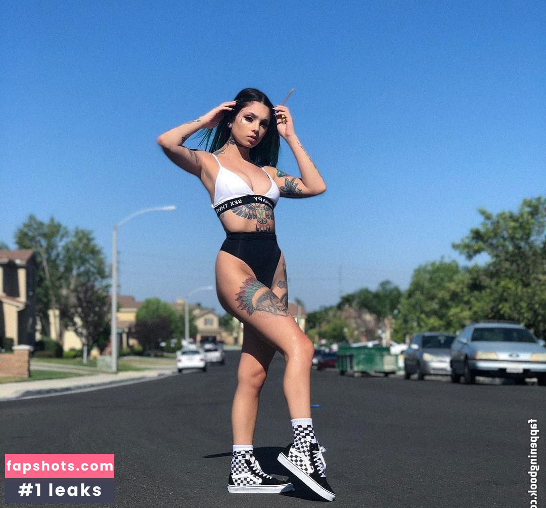 Taylor White gallery photo #426