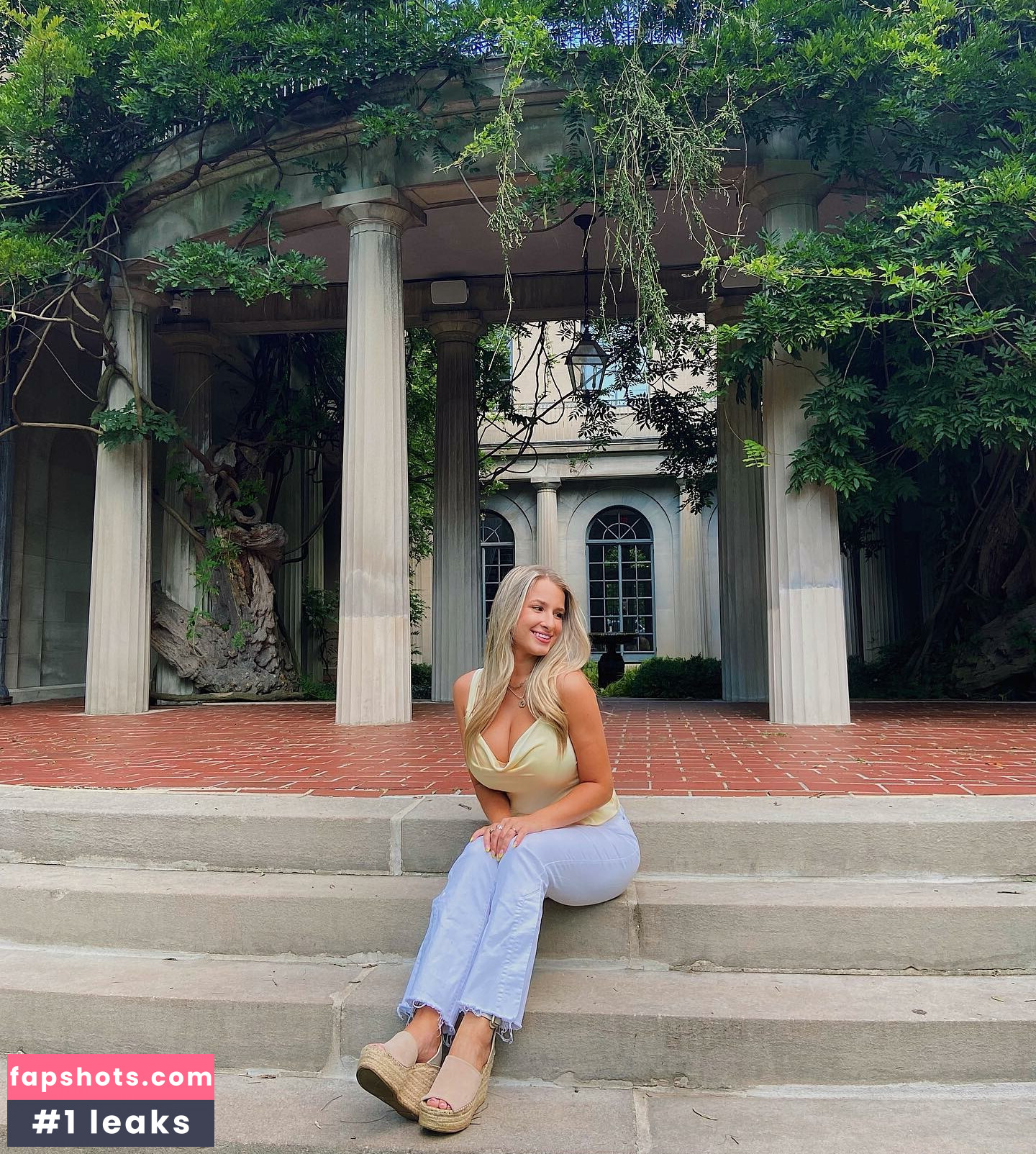 Taylor Z gallery photo #16