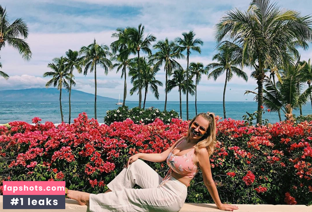 Taylor Z gallery photo #4