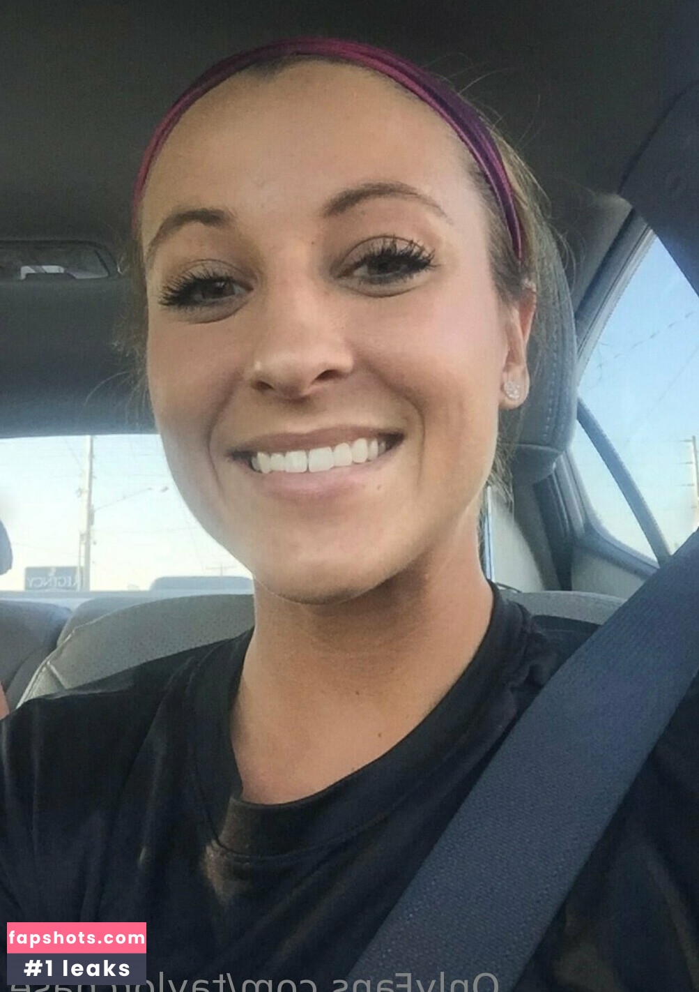 taylorchase nude babe gallery