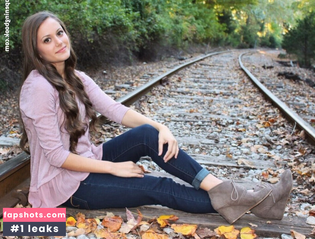 Taylorlegit nude babe gallery