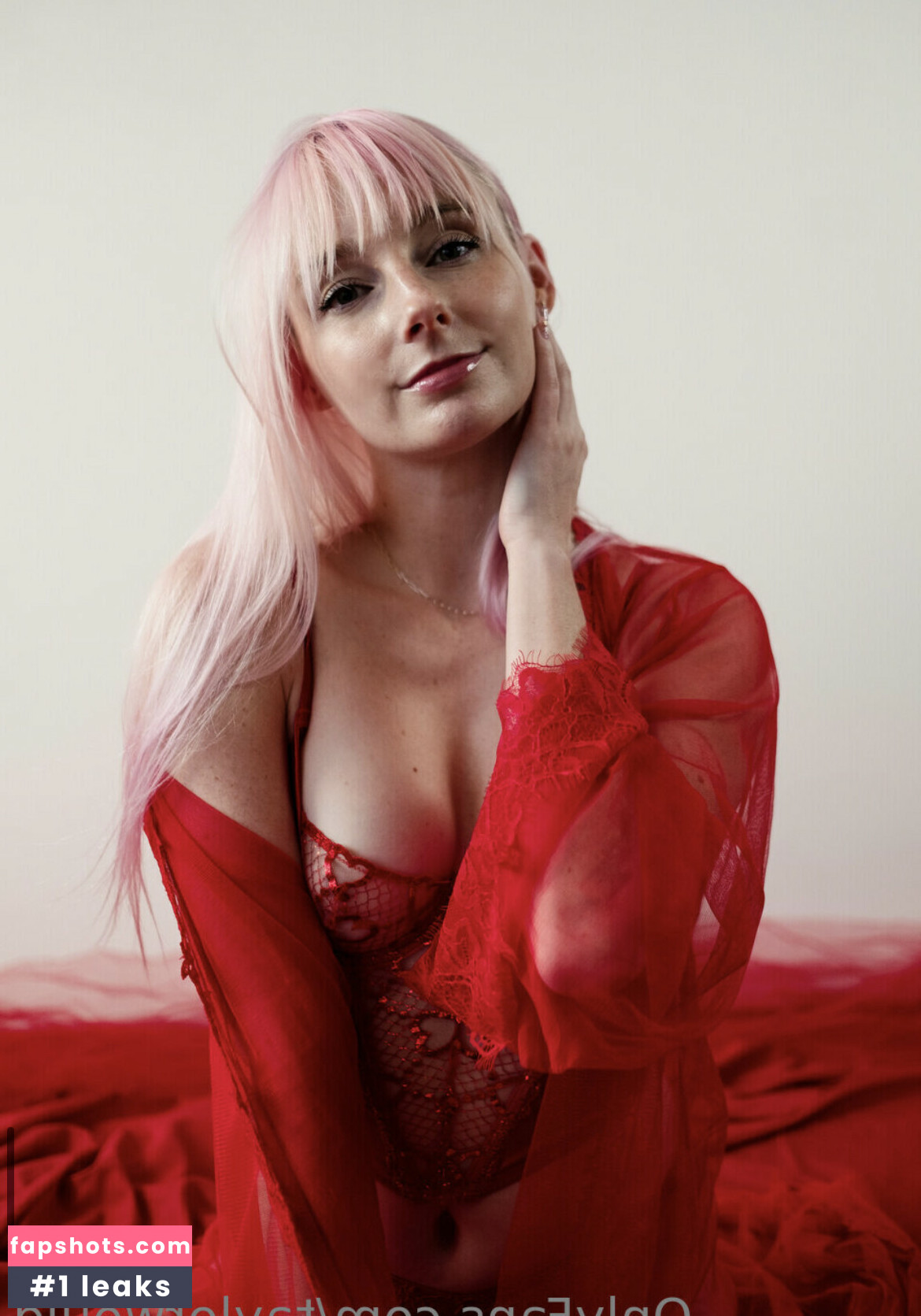 TaylorWould gallery photo #56