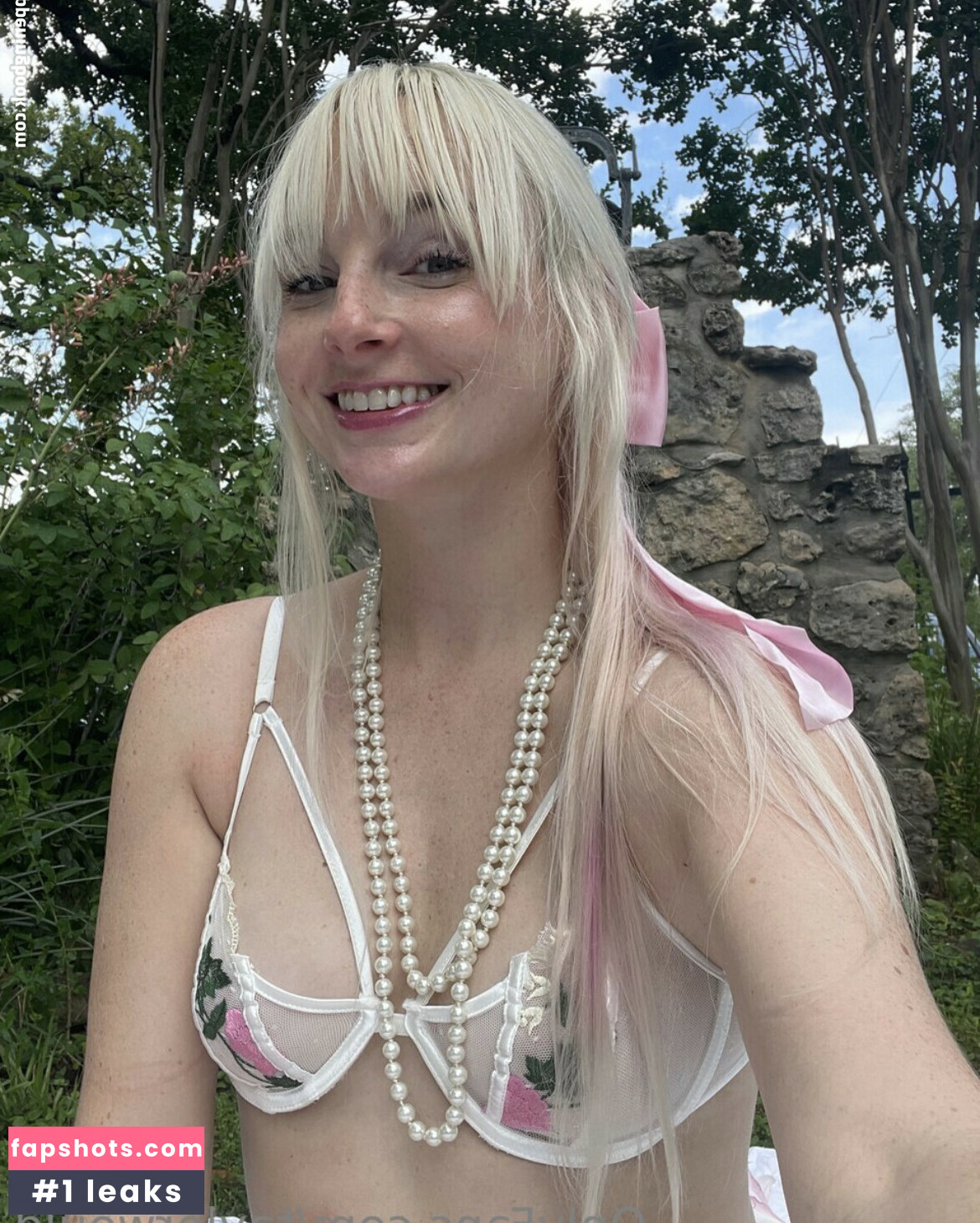 TaylorWould gallery photo #73