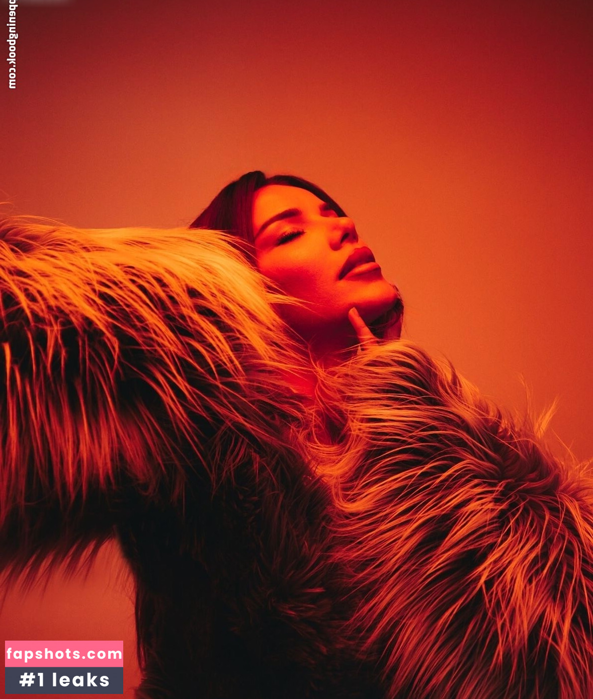 Tayna gallery photo #26